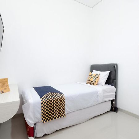 โอโย 2026 อาร์ตา เรสซิเดนซ์ Hotel เซอมารัง ภายนอก รูปภาพ