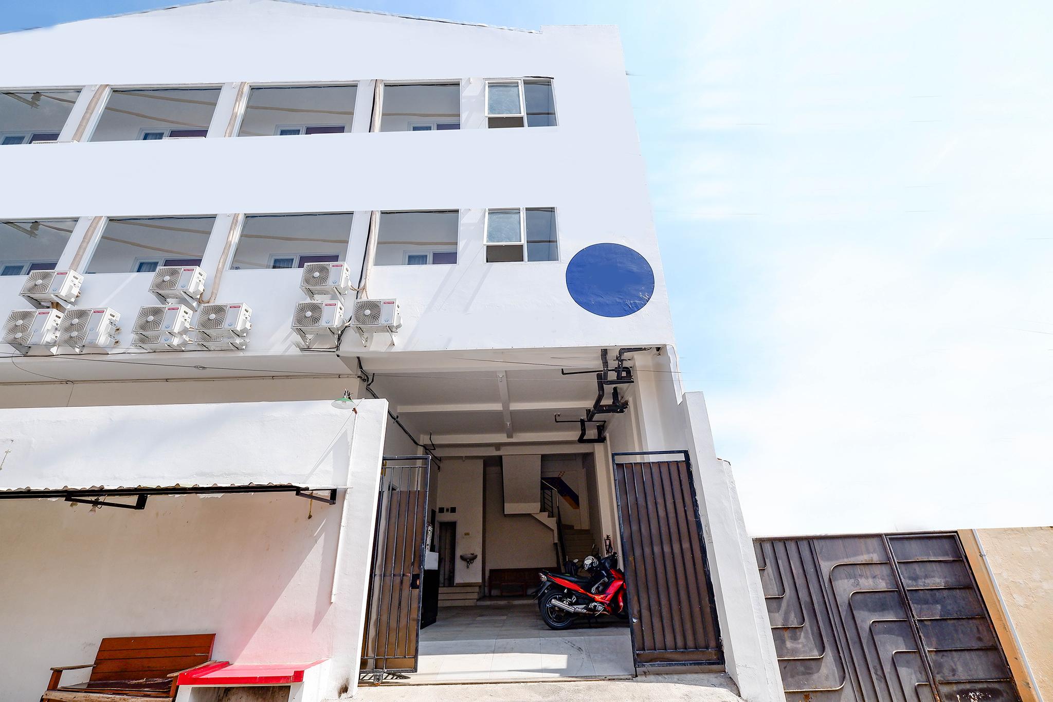 โอโย 2026 อาร์ตา เรสซิเดนซ์ Hotel เซอมารัง ภายนอก รูปภาพ